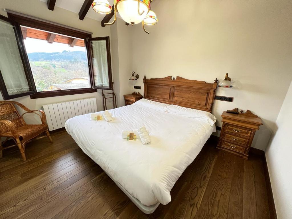 Villa Dolaretxe By Urdaibai Rentals Bilbao Værelse billede